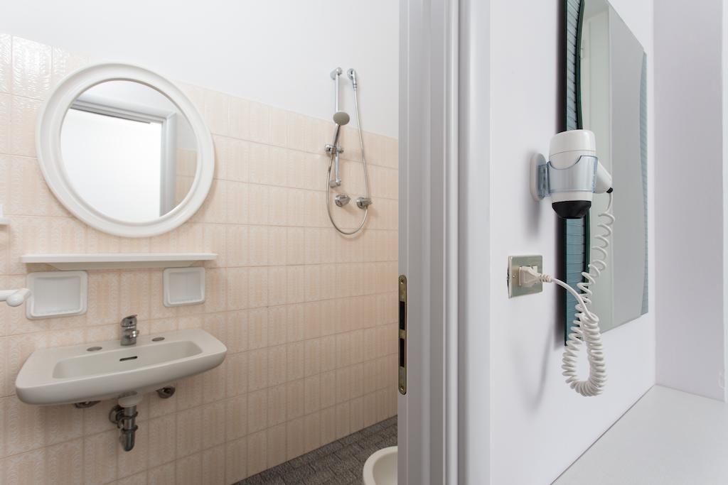 Hotel Europa Milano Marittima Værelse billede