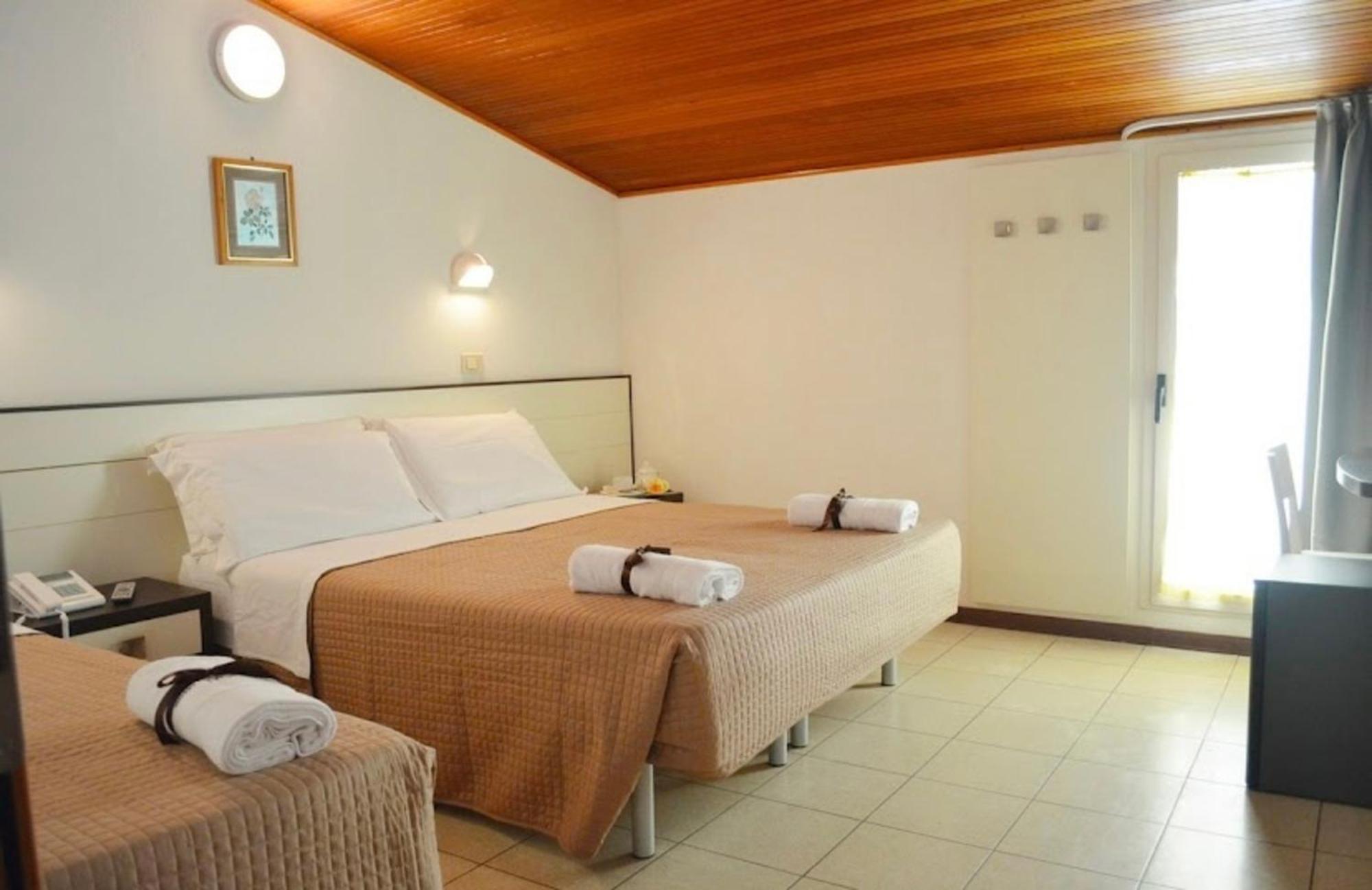 Hotel Europa Milano Marittima Værelse billede